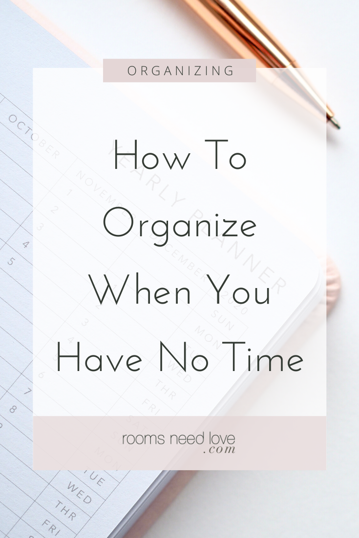 When you’re busy working and taking care of the kids, organizing drops to the bottom of the list of priorities. But organizing will give you your time back! Learn how you can start organizing when you only have a few minutes a day.