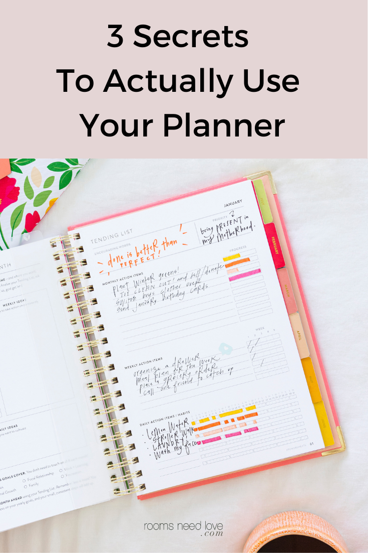 Do your planners end up collecting dust by February? Use these 3 secrets to actually use your planner to stay productive and organized!