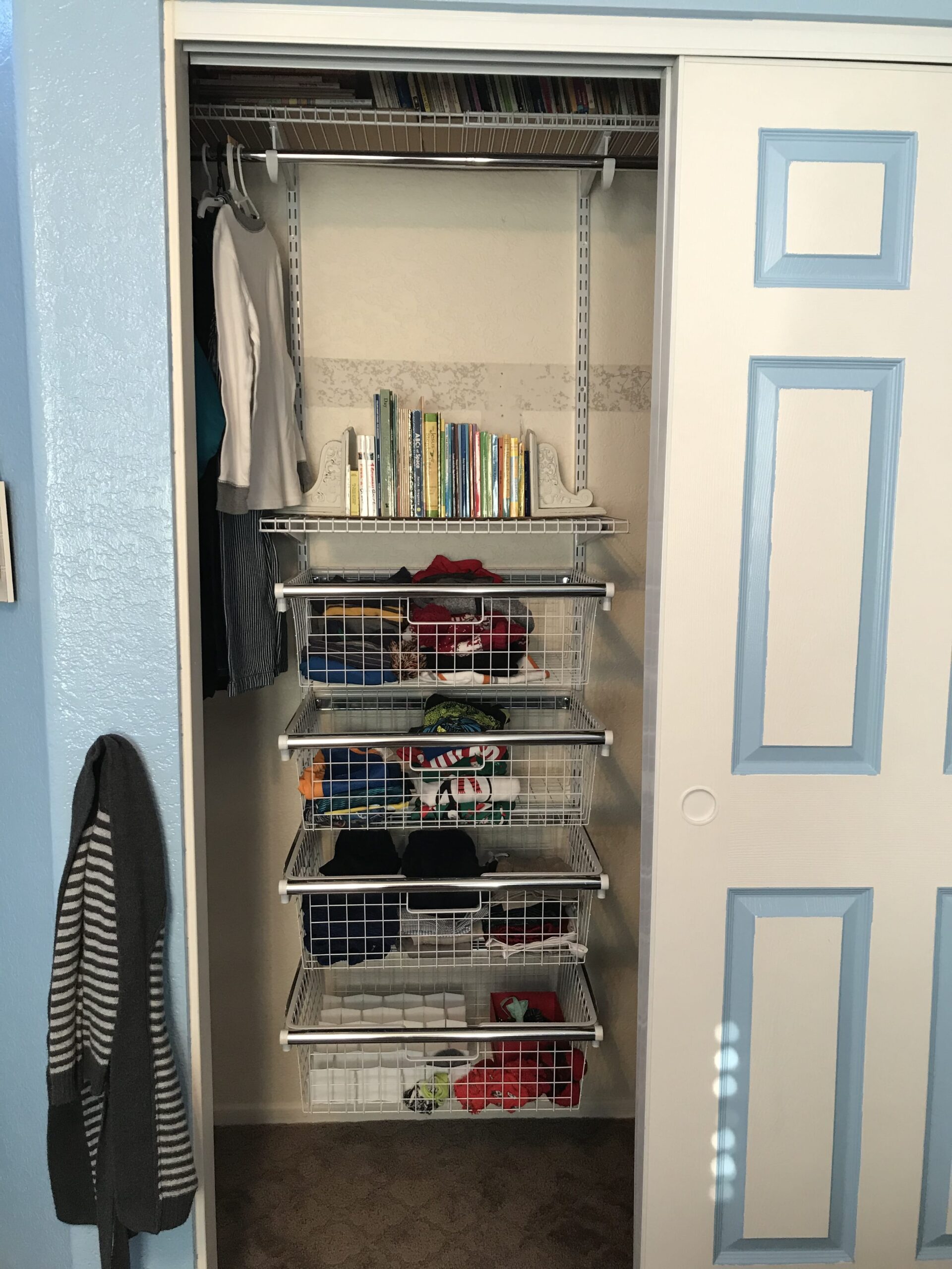 Utilize storage with wall mounted shelving